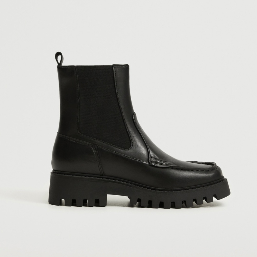 Black 100% Leather Lug Ankle Boots